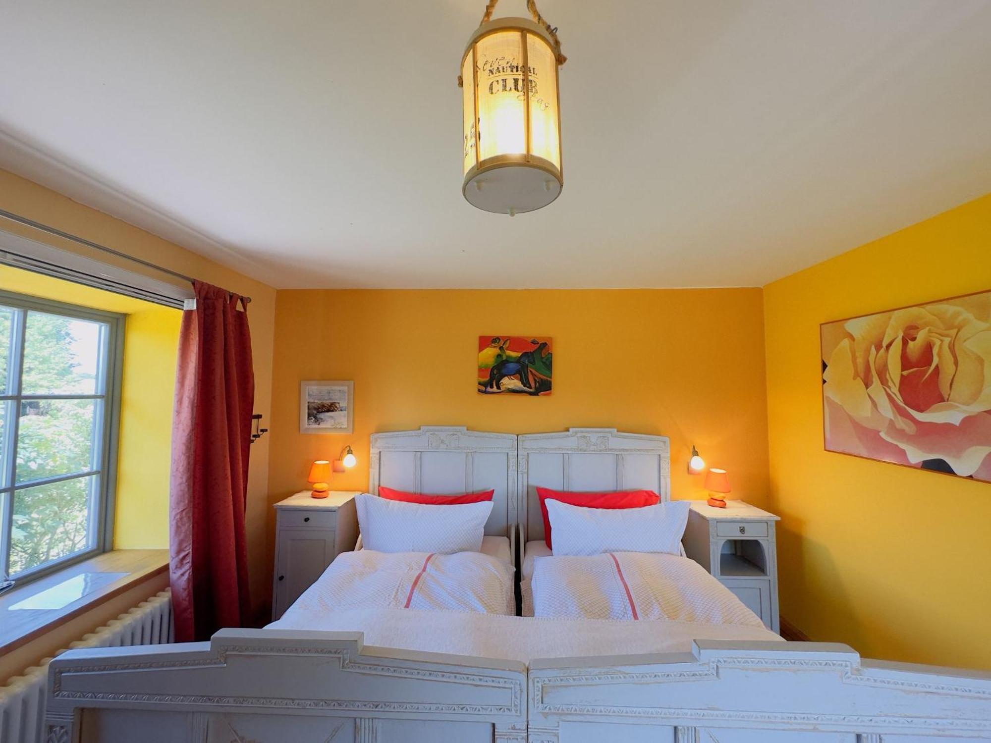 Ferienhaus Kleine Flucht Neuendorf Putbus Exteriör bild
