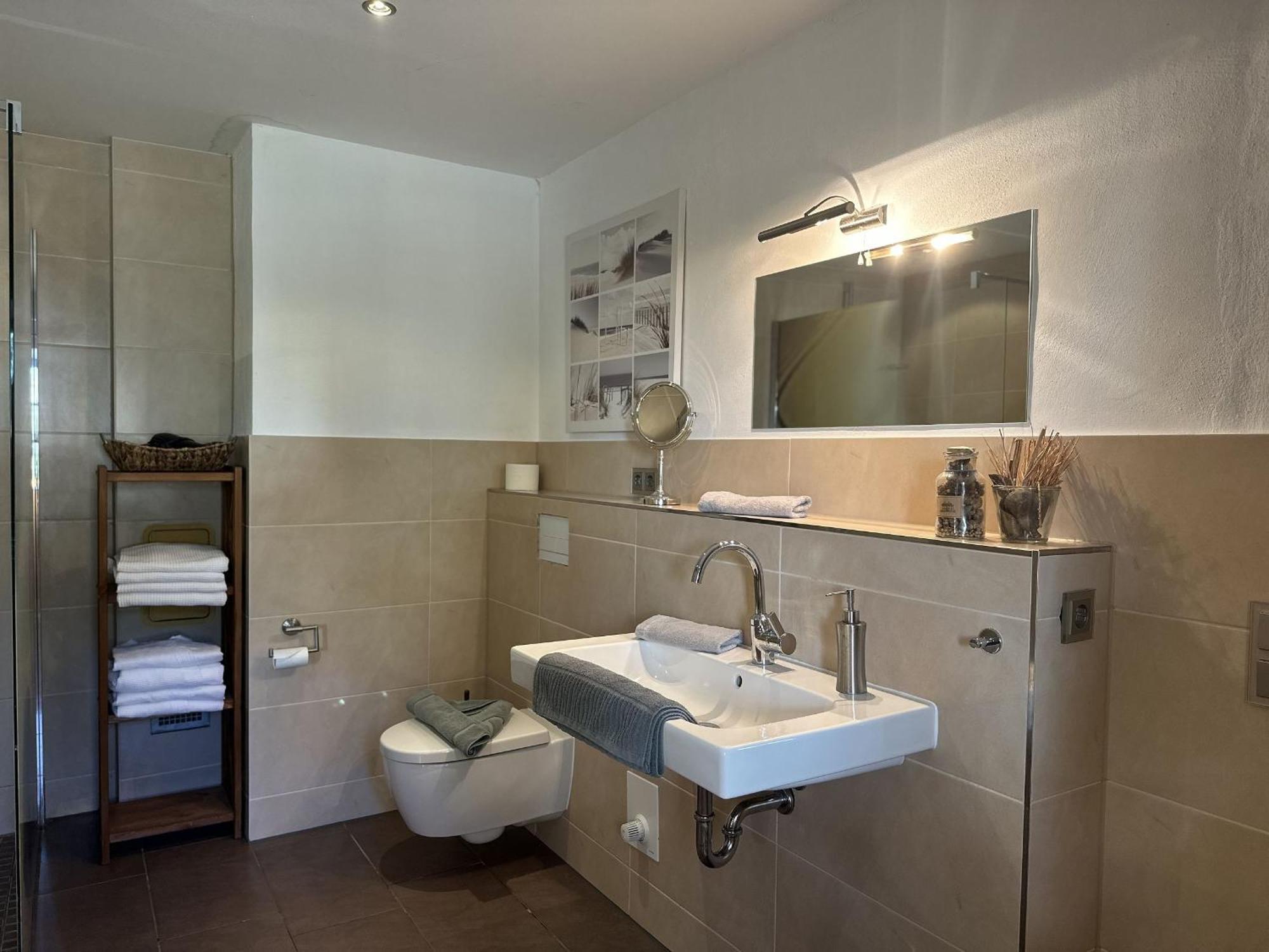 Ferienhaus Kleine Flucht Neuendorf Putbus Exteriör bild