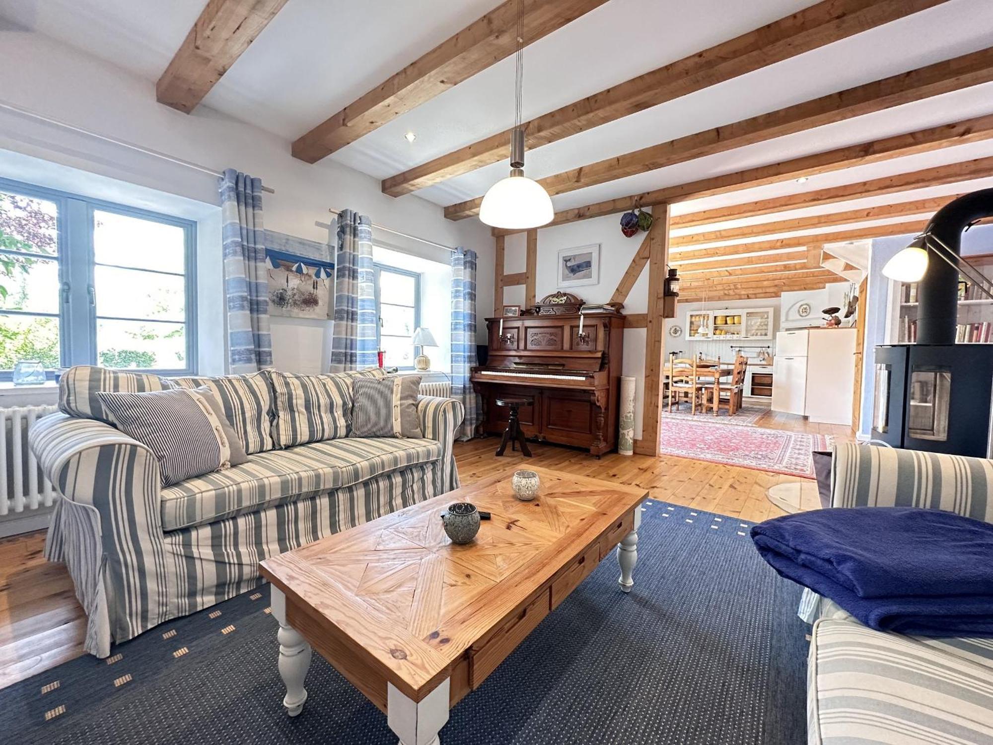 Ferienhaus Kleine Flucht Neuendorf Putbus Exteriör bild